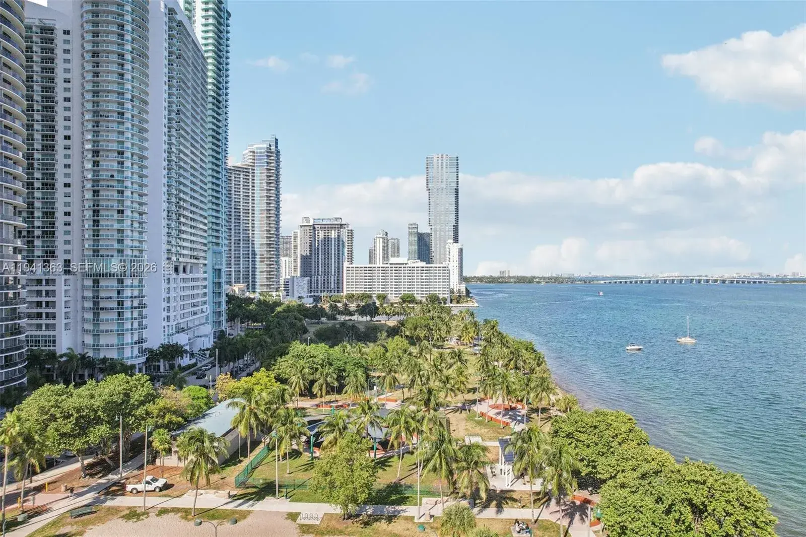 1750 N Bayshore Dr # 4210, Miami FL 33132