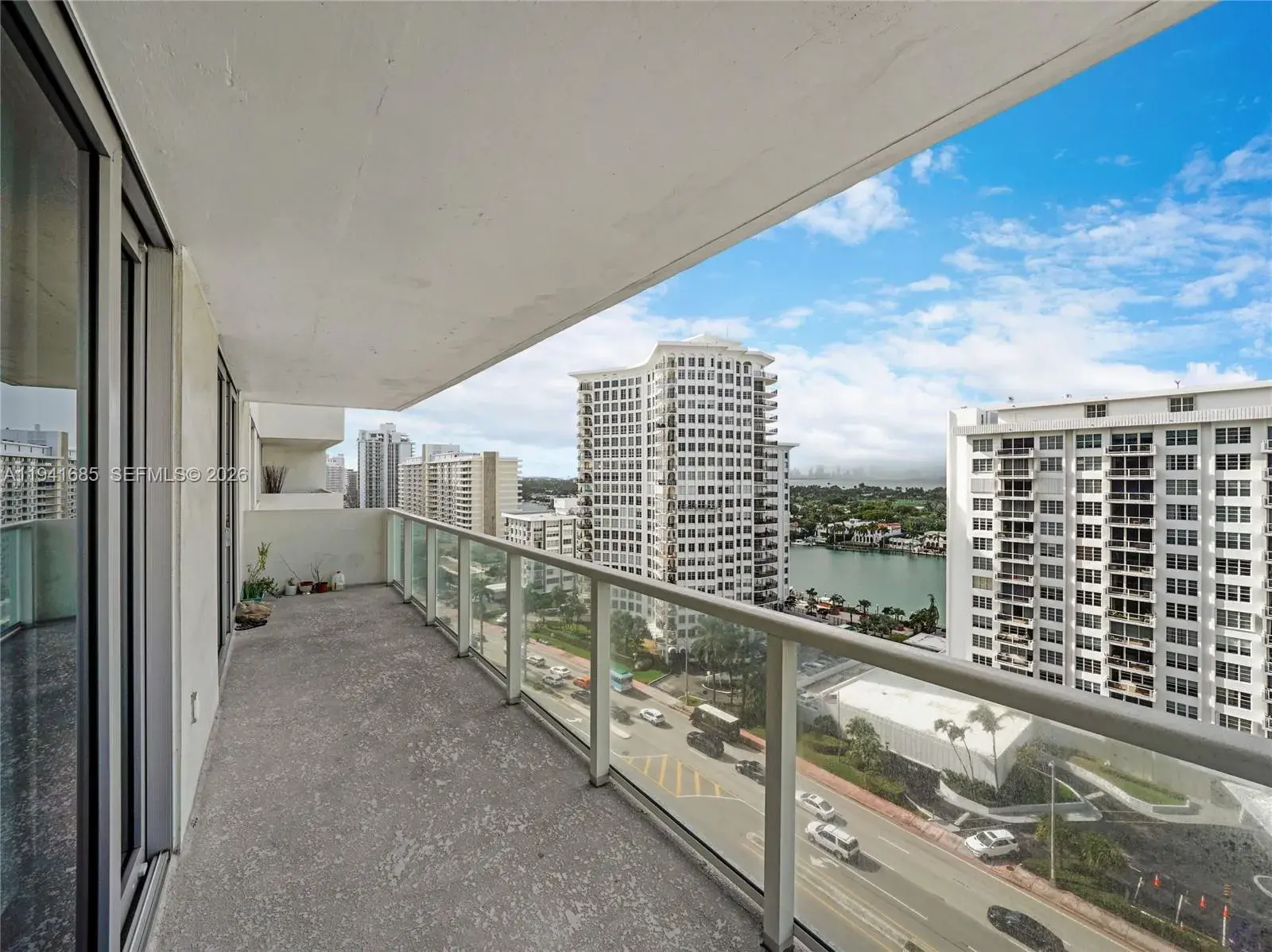 5701 Collins Ave # 1415, Miami Beach FL 33140