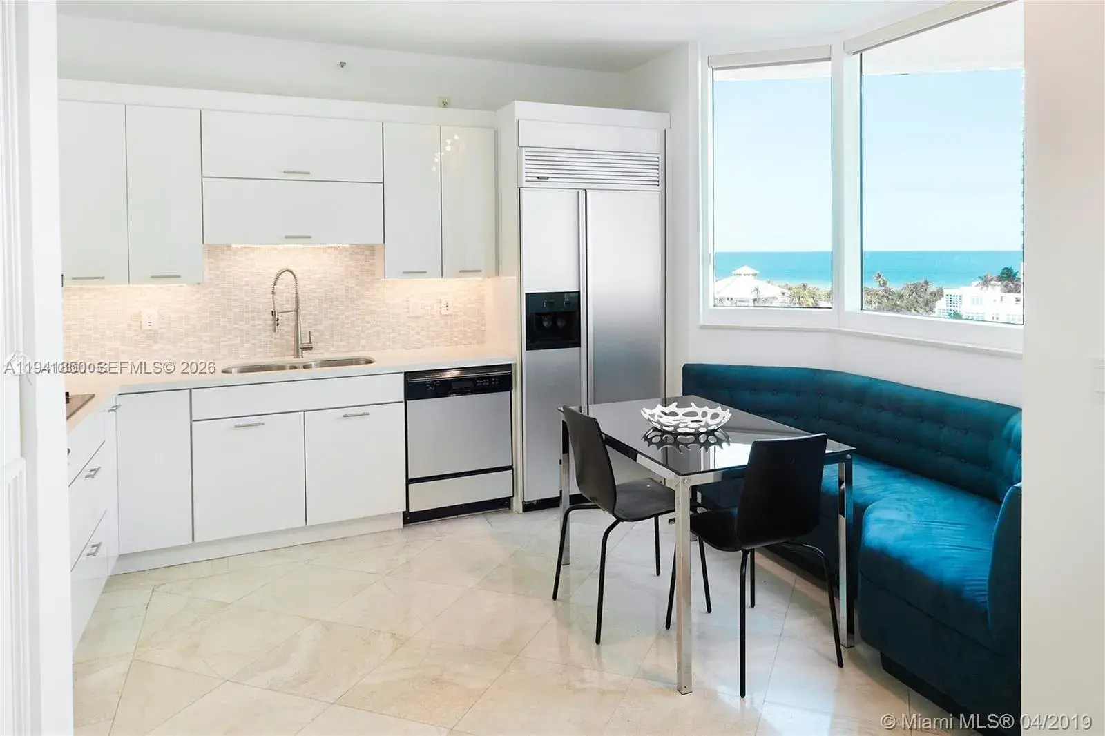 300 S Pointe Dr # 909, Miami Beach FL 33139