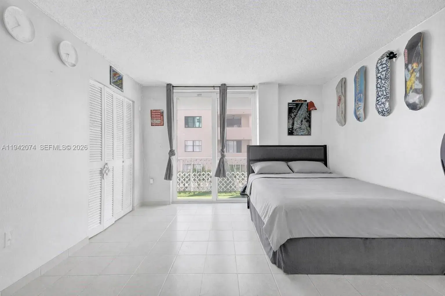 7133 Bay Dr # 305, Miami Beach FL 33141