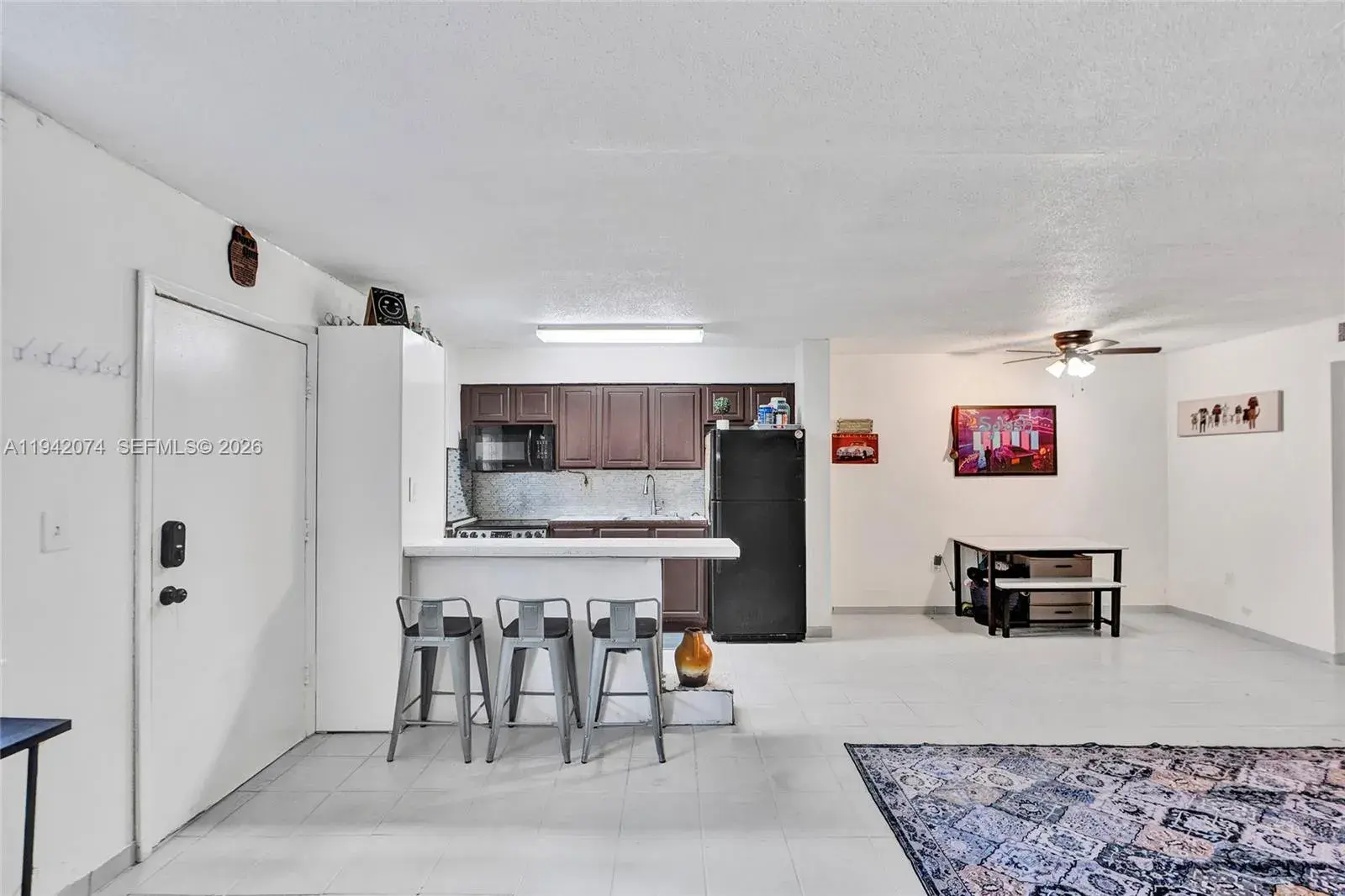 7133 Bay Dr # 305, Miami Beach FL 33141