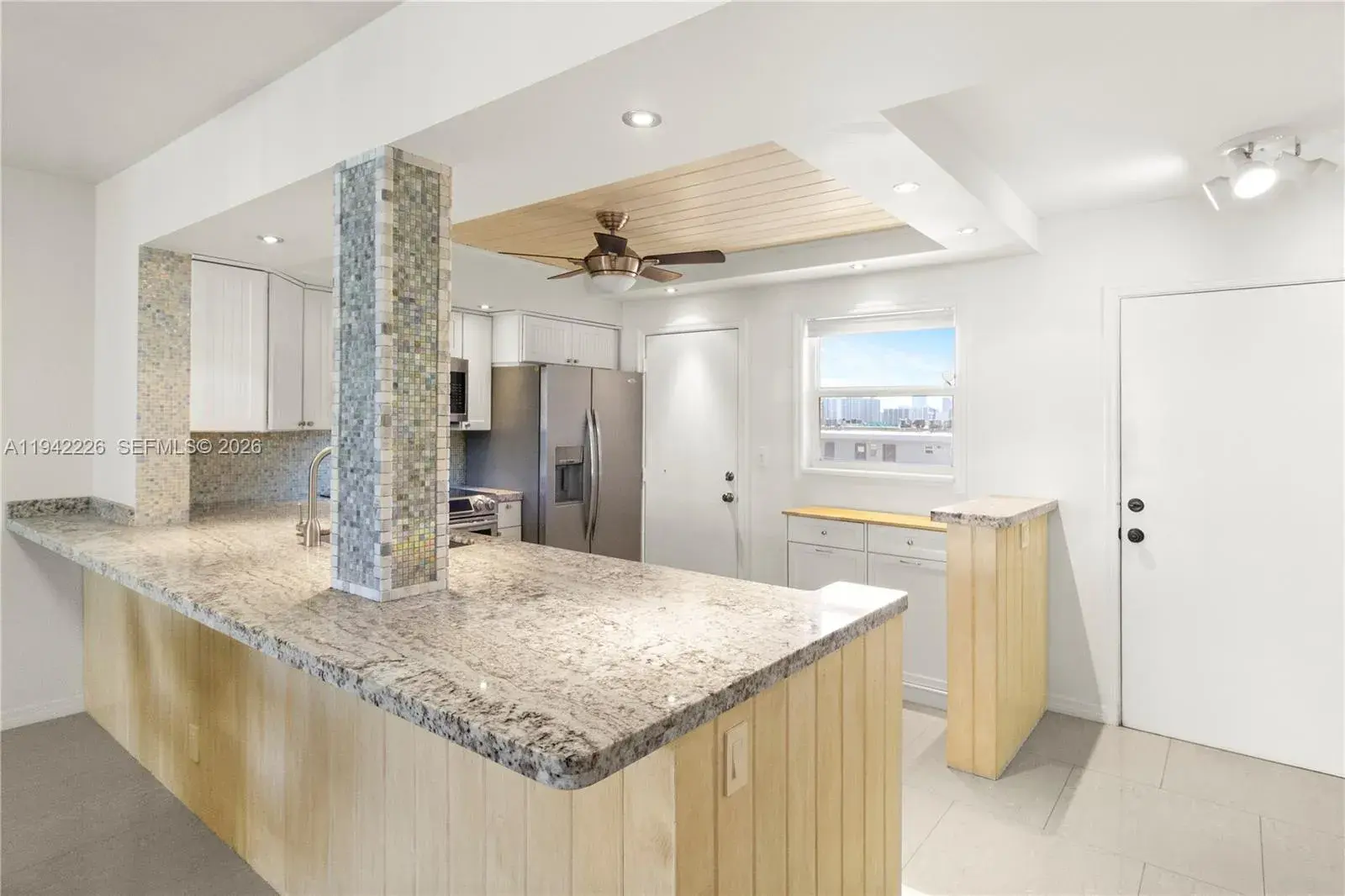 301 NE 14th Ave # 601, Hallandale Beach FL 33009