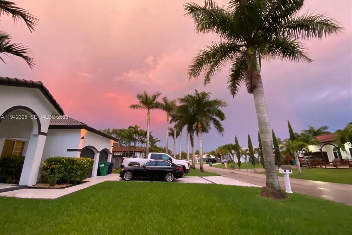 13135 SW 218th Ter, Miami FL 33170