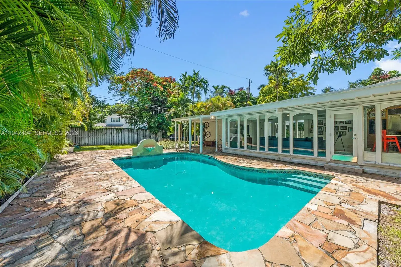 4255 Lennox Dr, Miami FL 33133