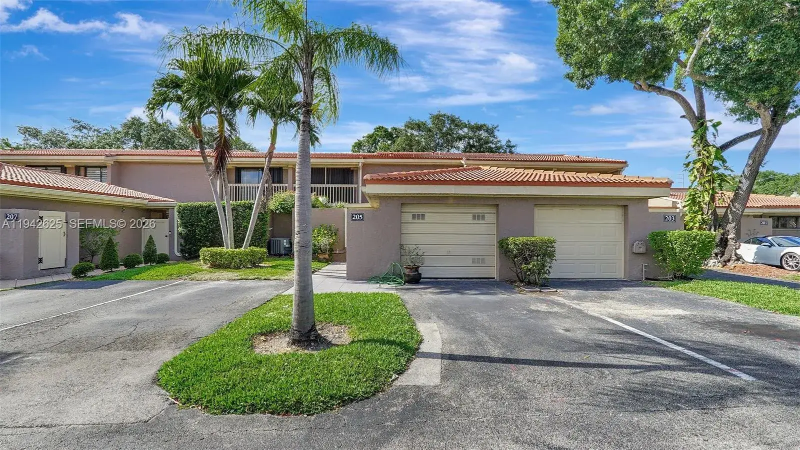 3 bedroom 2 bath Residential for sale at 205 Dunwoody Ln # 85, Hollywood FL 33021