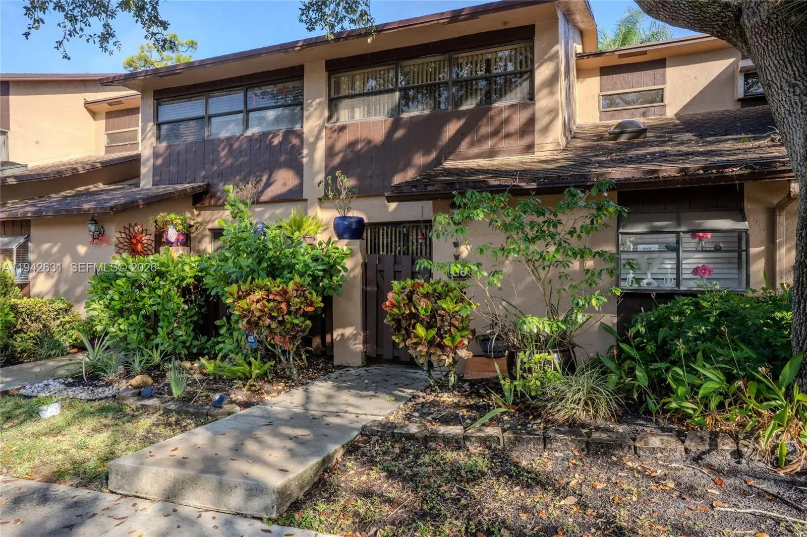 3 bedroom 3 bath Residential for sale at 7790 NW 79th Ave # G6, Tamarac FL 33321