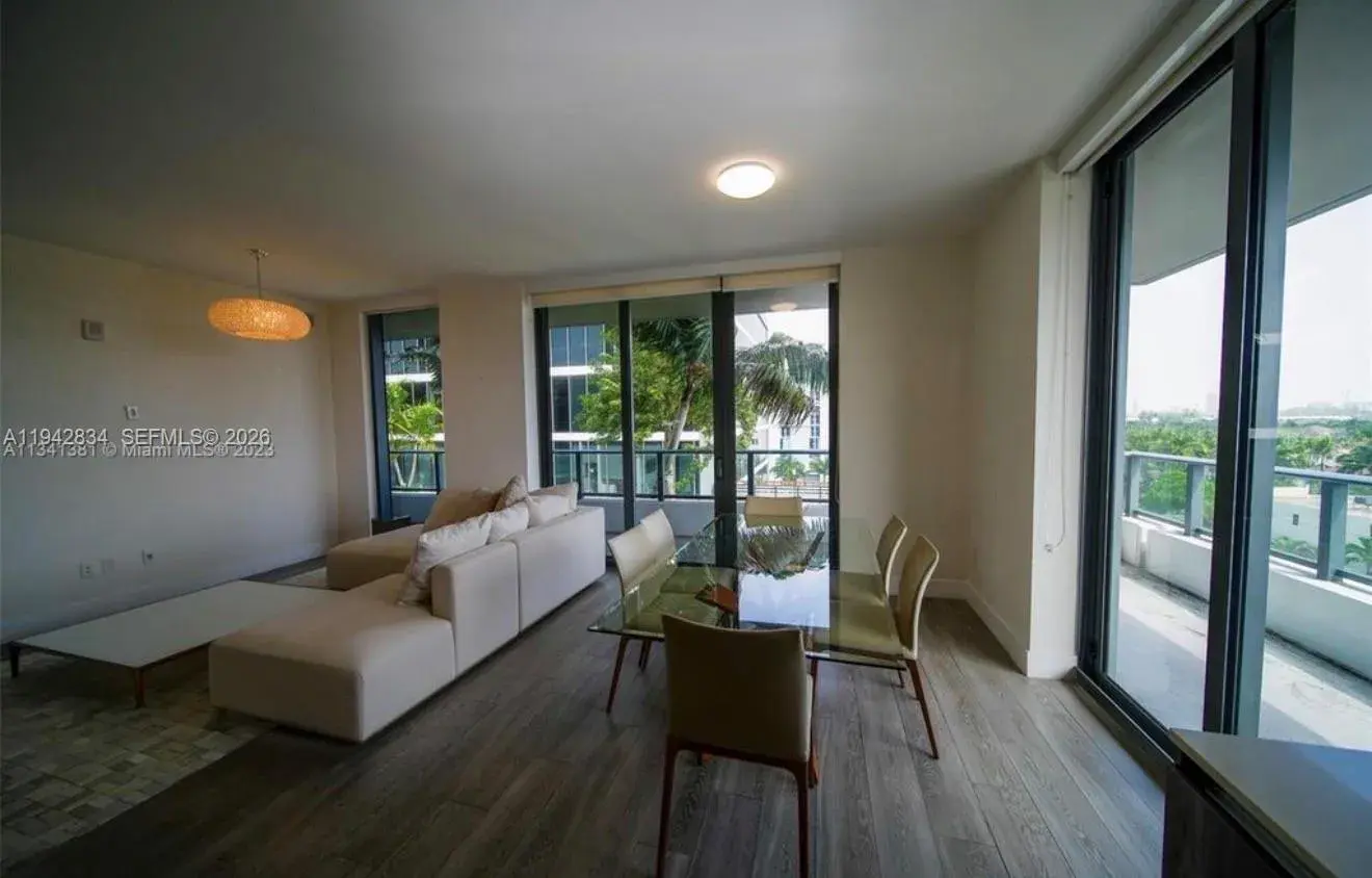 2960 NE 207th St # 610, Aventura FL 33180