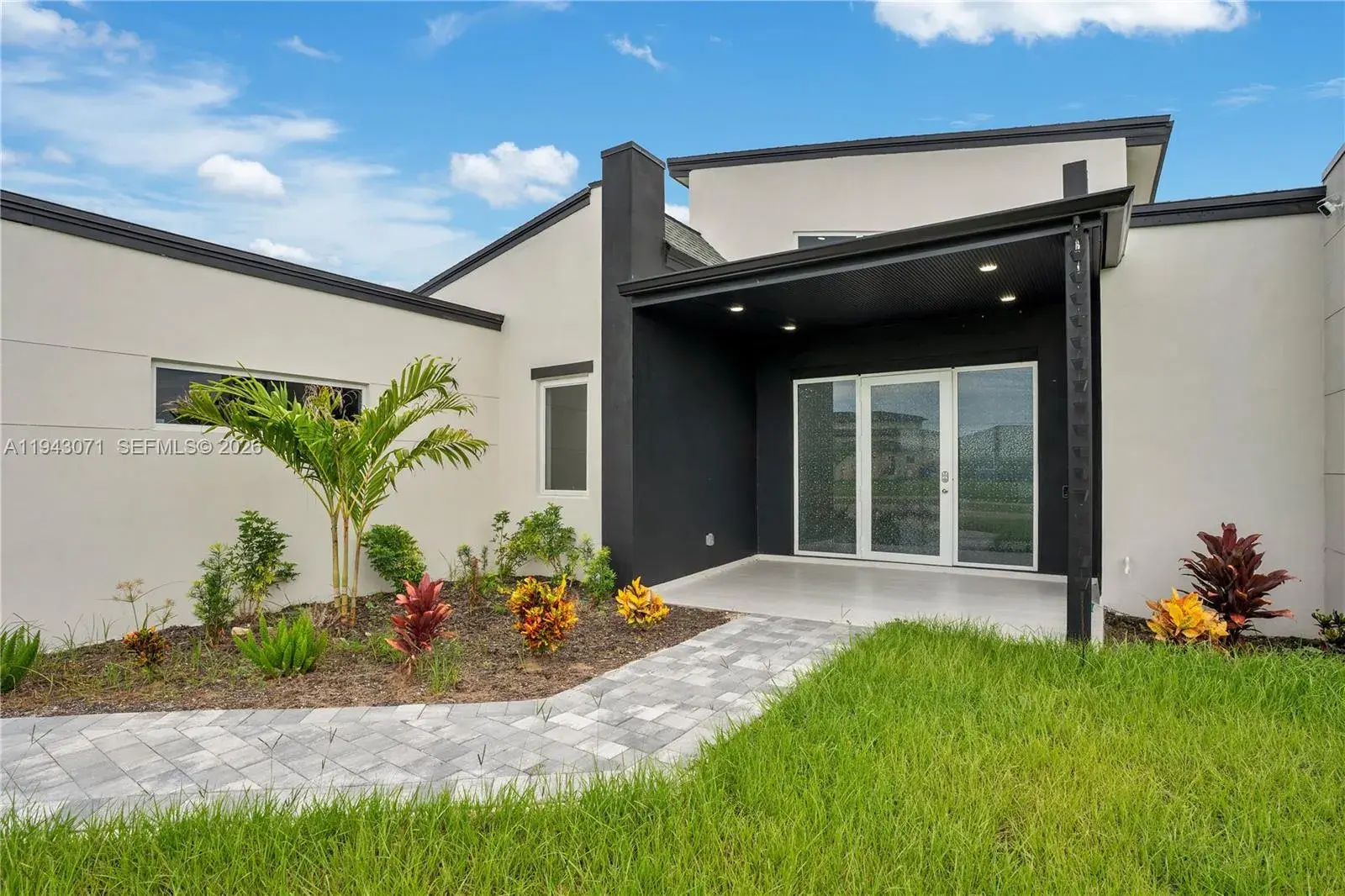 4009 W Jacaranda Pkwy, Cape Coral FL 33993