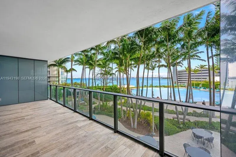2 bedroom 3 bath Residential for sale at 650 NE 32nd St # 602, Miami FL 33137