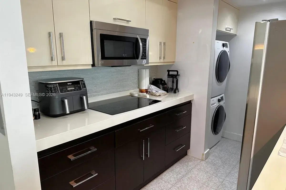 2000 N Bayshore Dr # 625, Miami FL 33137