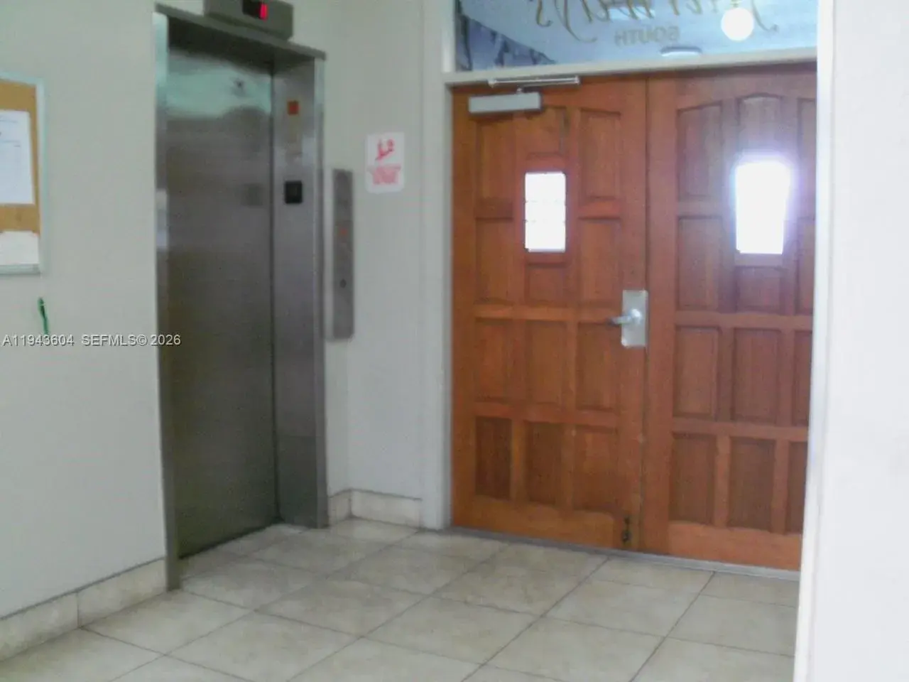 300 NE 14th Ave # 206, Hallandale Beach FL 33009