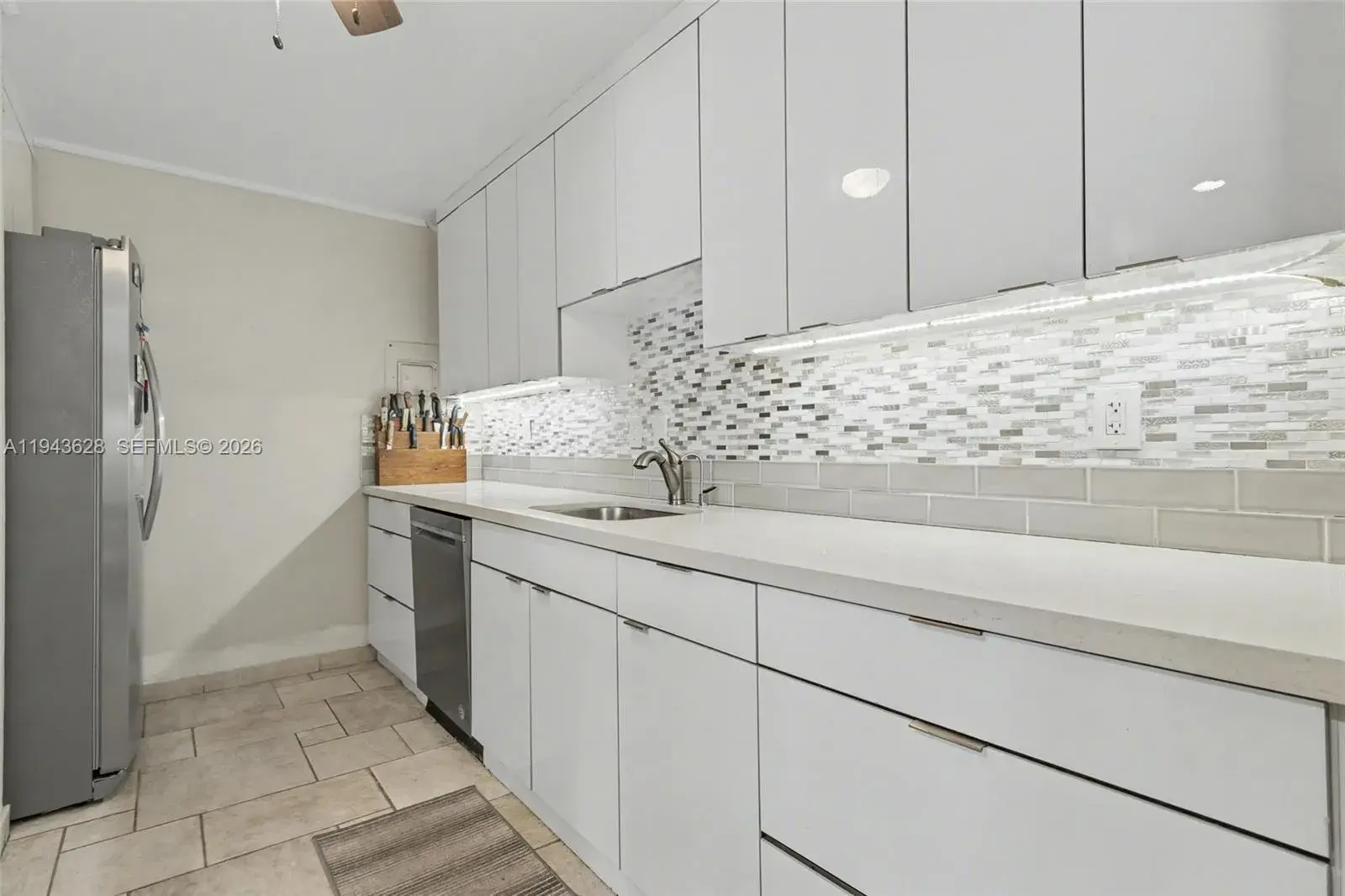 211 S Ocean Dr # 205, Hollywood FL 33019