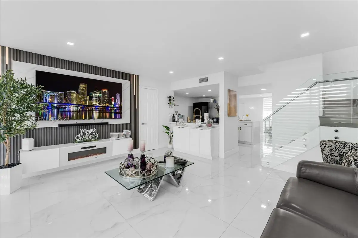 13835 SW 84th St # 503, Miami FL 33183