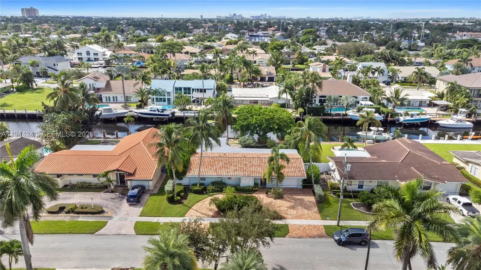 3 bedroom 3 bath Residential for sale at 2530 NE 48th St, Lighthouse Point FL 33064