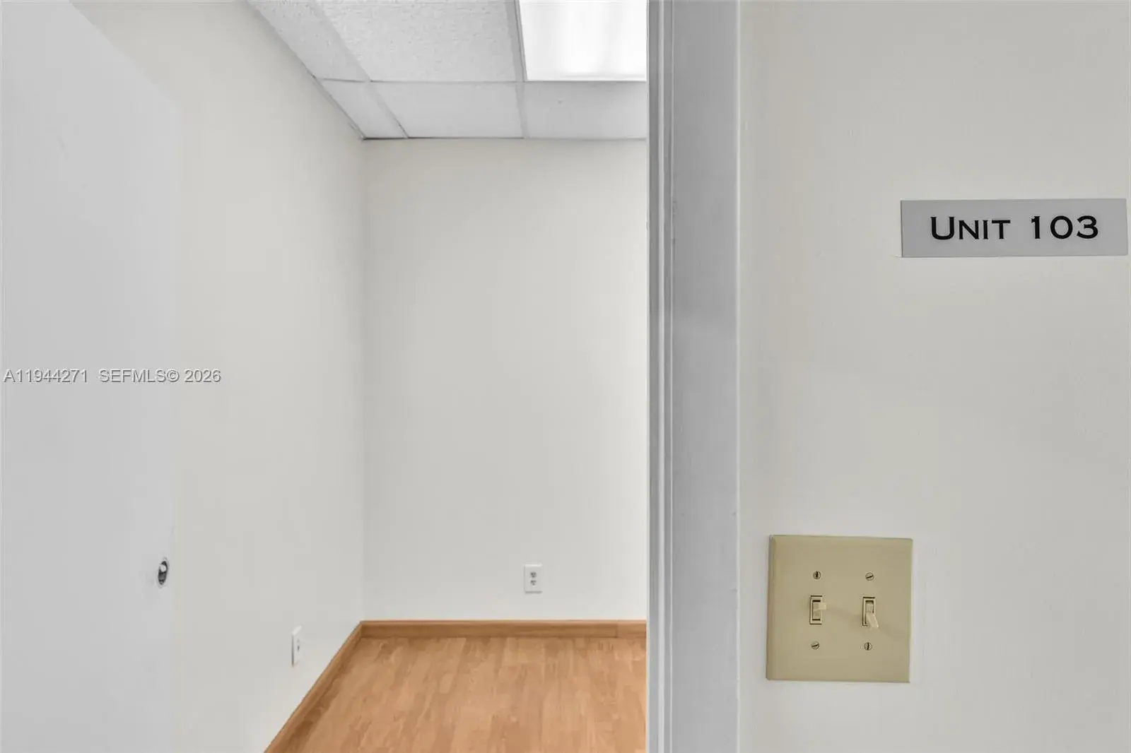 Commercial Sale for sale at 2021 Coolidge St # 103, Hollywood FL 33020