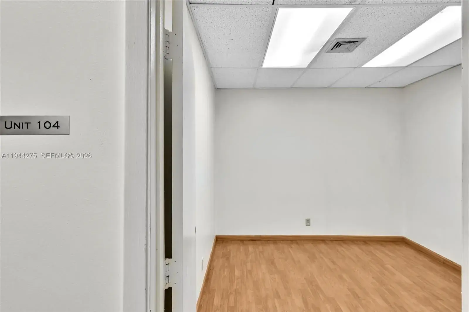 Commercial Sale for sale at 2021 Coolidge St # 104, Hollywood FL 33020
