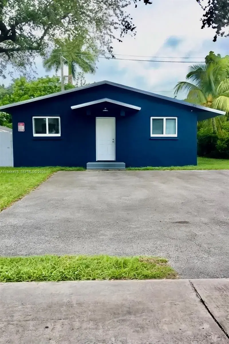 Residential Income for sale at 316 N 61st Ave, Hollywood FL 33024