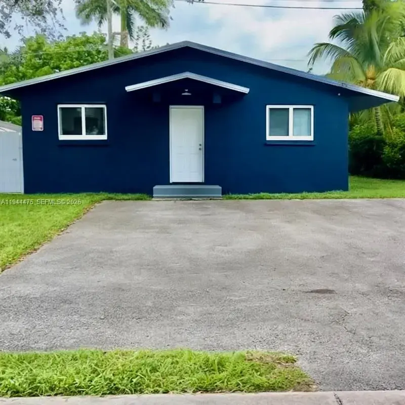 316 N 61st Ave, Hollywood FL 33024