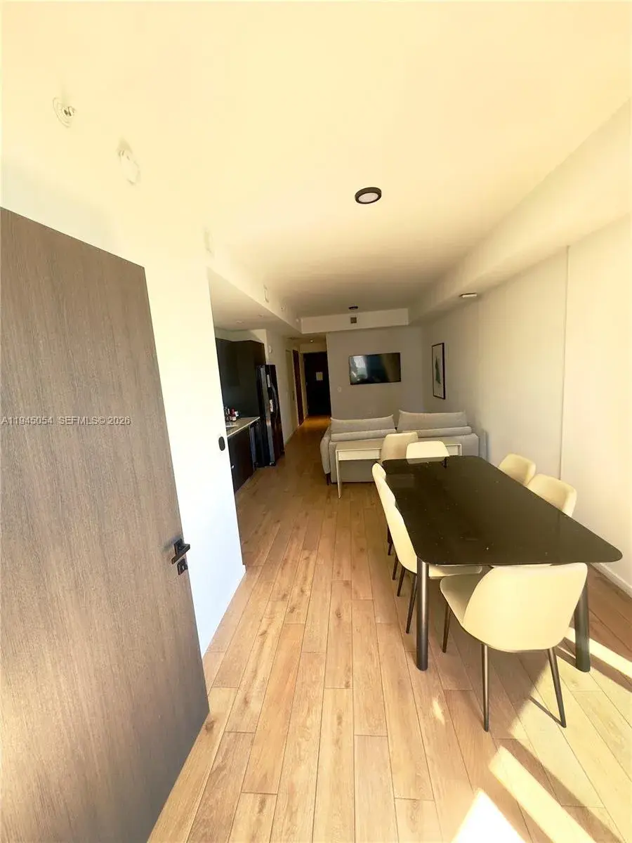 398 NE 5th St # 2114, Miami FL 33132