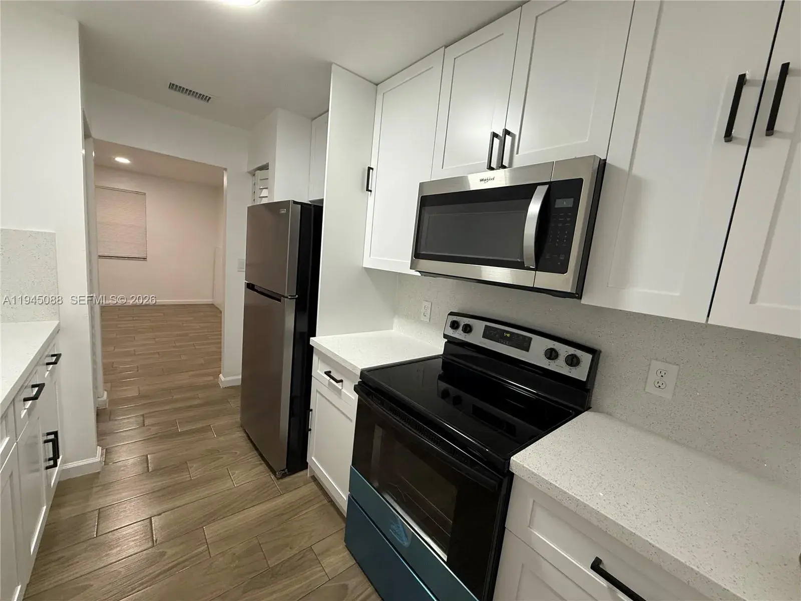 617 NW 3rd Ave # A, Hallandale Beach FL 33009