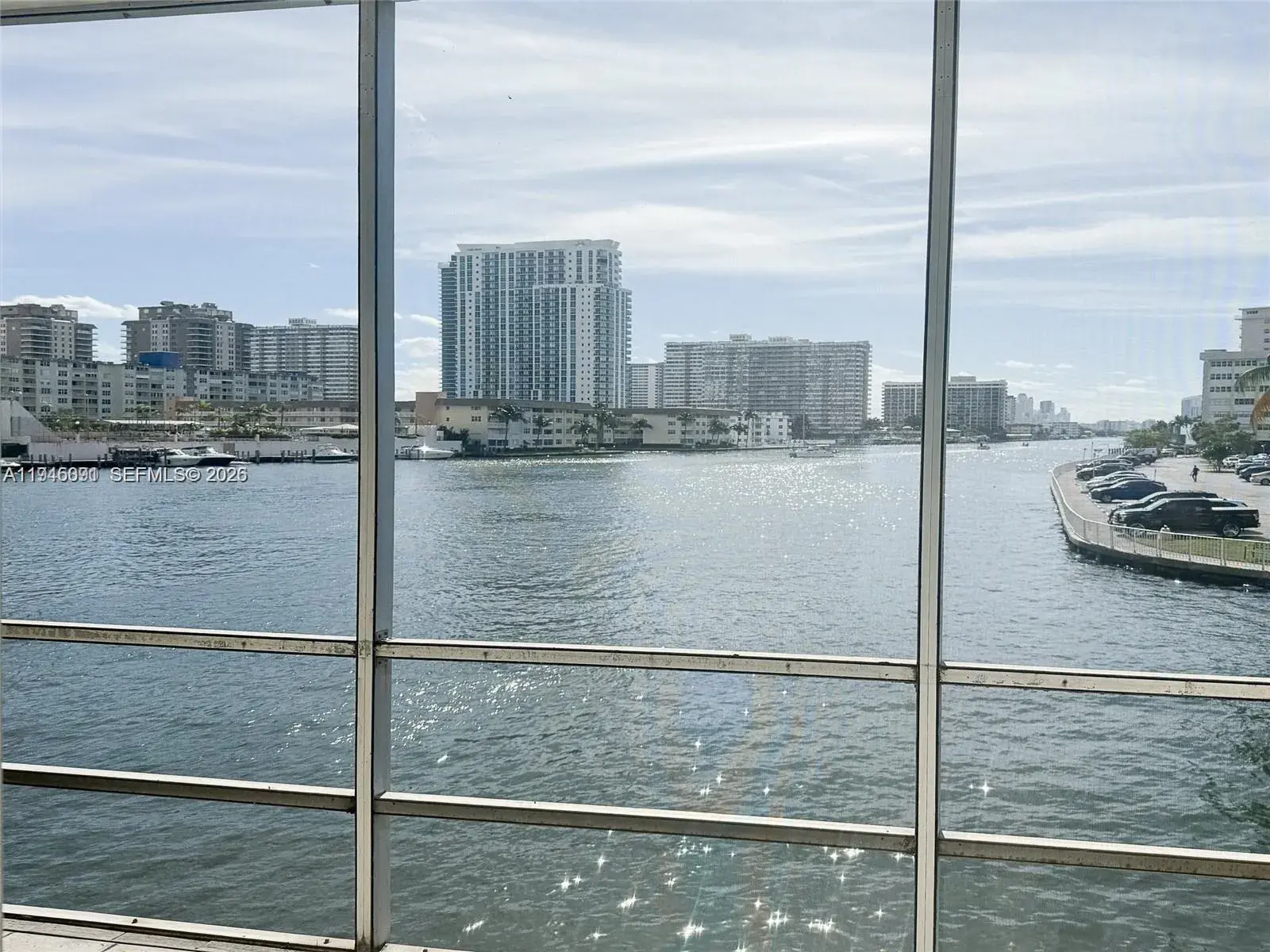 1 bedroom 1 bath Residential for sale at 2600 Diana Dr # 209, Hallandale Beach FL 33009