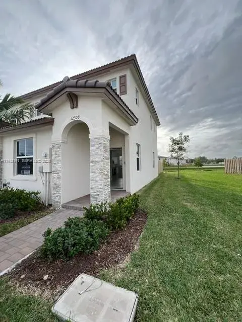 3 bedroom 3 bath Residential for sale at 12308 NW 23 CT # 12308, Miami FL 33167