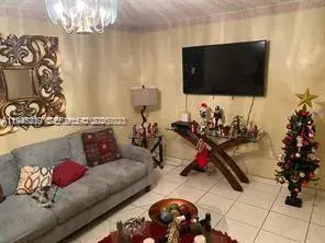 13450 SW 3rd St # 405D, Pembroke Pines FL 33027 photo 2