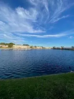 1 bedroom 1 bath Residential for sale at 925 SW 11th Ave # 1J, Hallandale Beach FL 33009