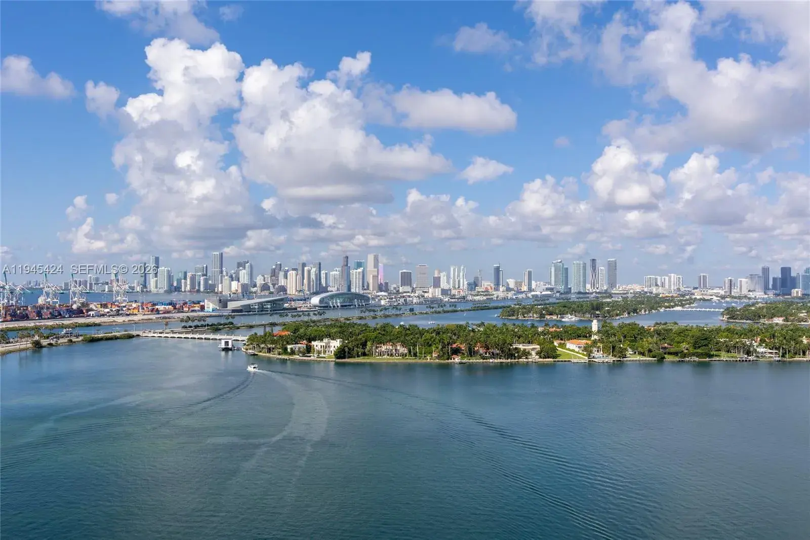 2 bedroom 2 bath Residential for sale at 540 West Ave # 2311, Miami Beach FL 33139