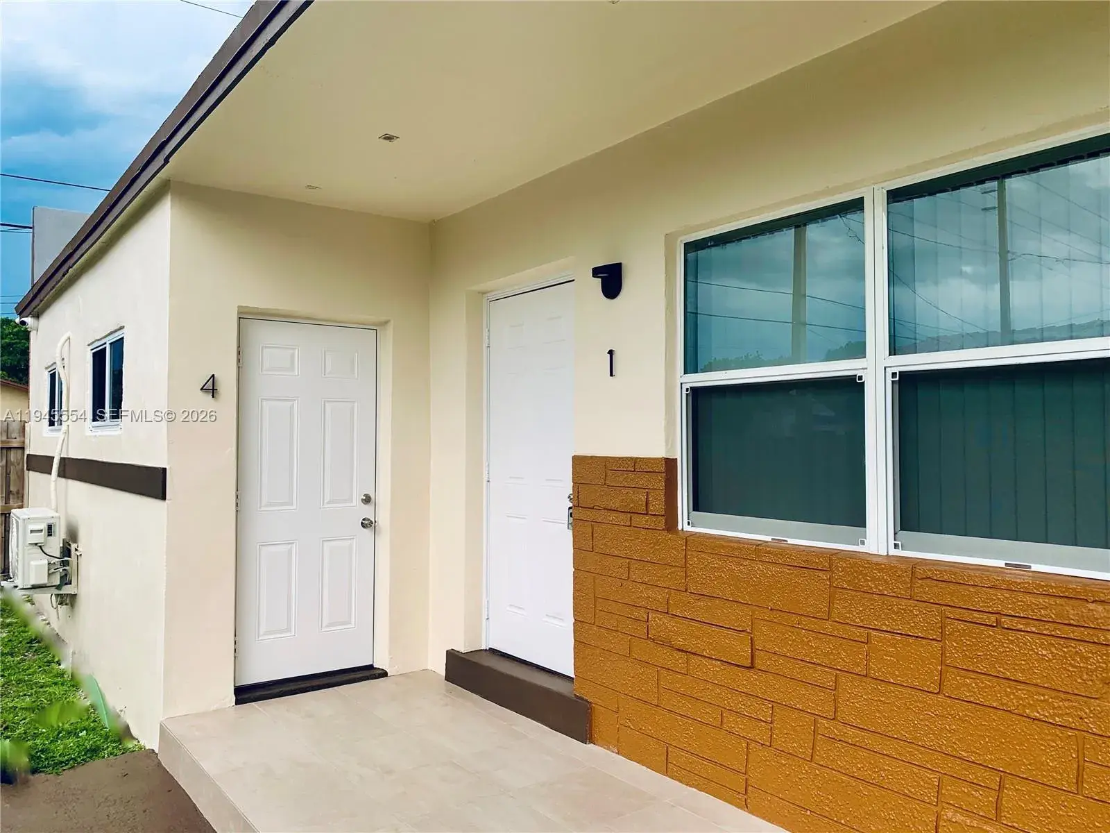 609 NW 2nd Ave # 4, Hallandale Beach FL 33009