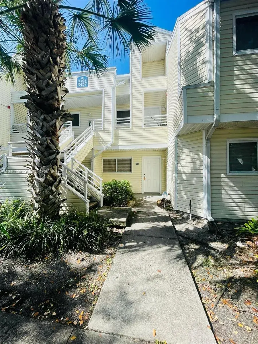 2 bedroom 2 bath Residential for sale at 3457 NW 44th St # 104, Oakland Park FL 33309