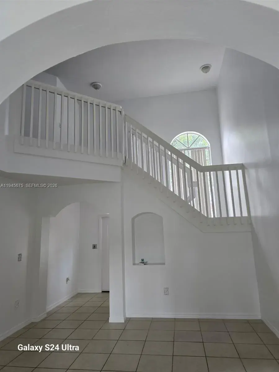 13658 SW 142nd Ter, Miami FL 33186