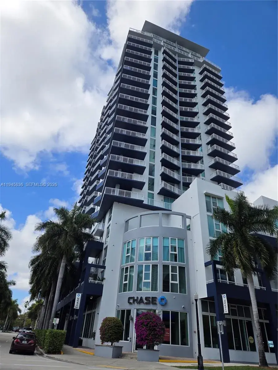 2 bedroom 2 bath Residential for sale at 275 NE 18th St # 503, Miami FL 33132