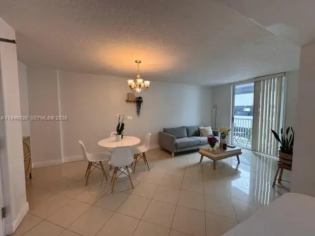 3 bedroom 2 bath Residential for sale at 104 SW 9th St # 1403, Miami FL 33130