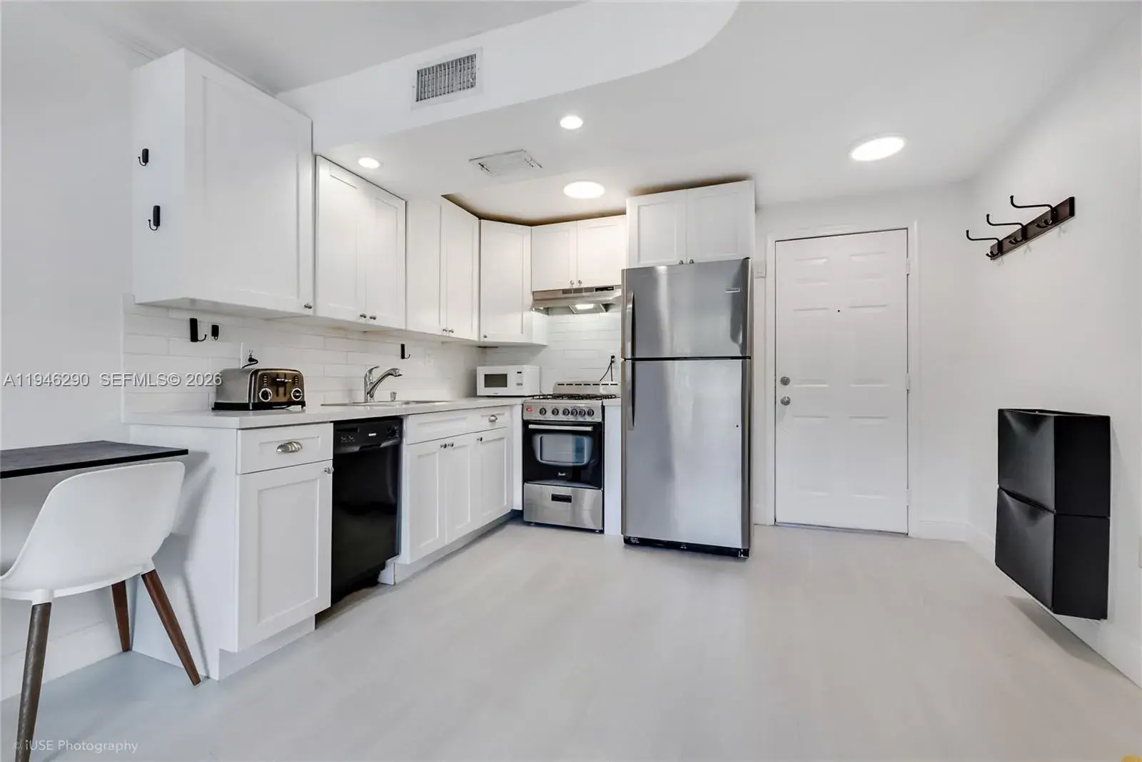 3245 Virginia St # 43, Miami FL 33133