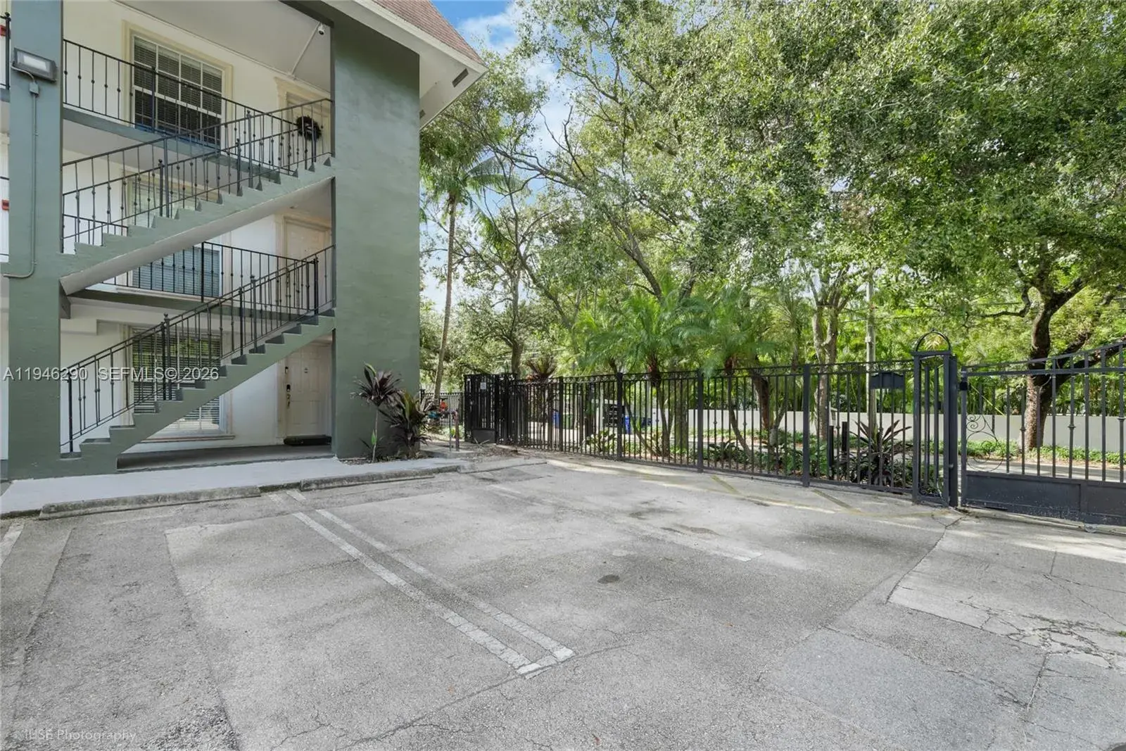 3245 Virginia St # 43, Miami FL 33133