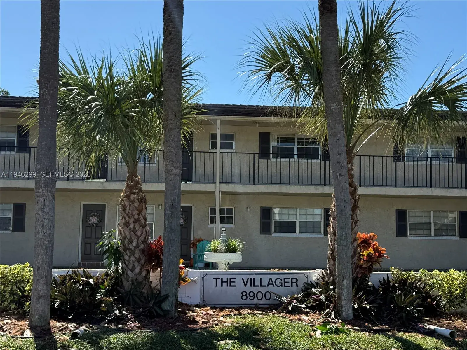 2 bedroom 1 bath Residential Lease for rent at 8900 W Sample Rd # 204, Coral Springs FL 33065