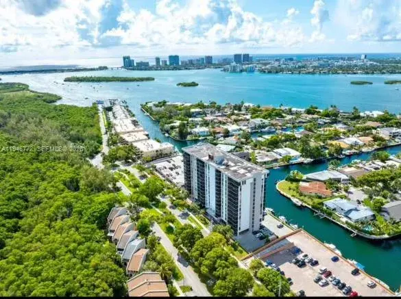 1 bedroom 1 bath Residential for sale at 2640 NE 135th St # 312, North Miami FL 33181