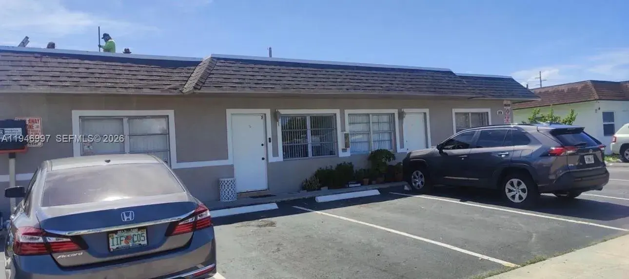 Residential Income for sale at 3970 NW 31st Ter, Lauderdale Lakes FL 33309