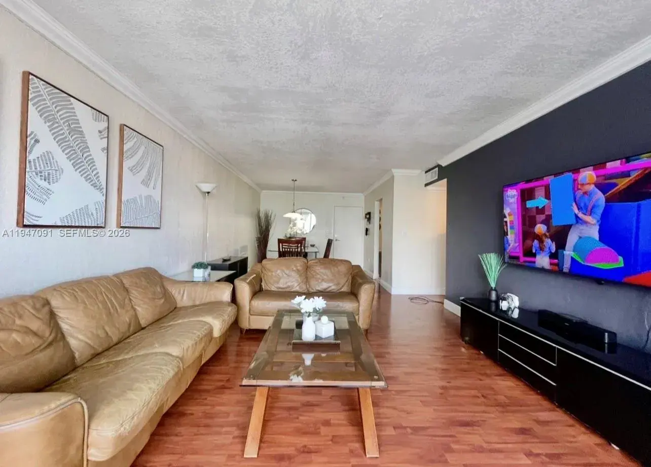 2851 NE 183rd St # 907E, Aventura FL 33160