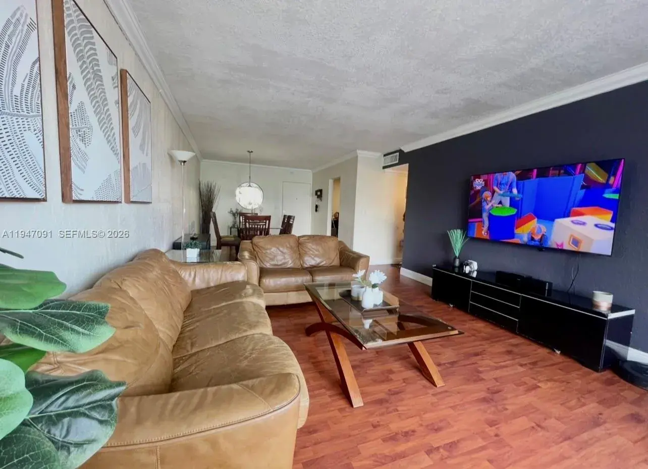 2851 NE 183rd St # 907E, Aventura FL 33160