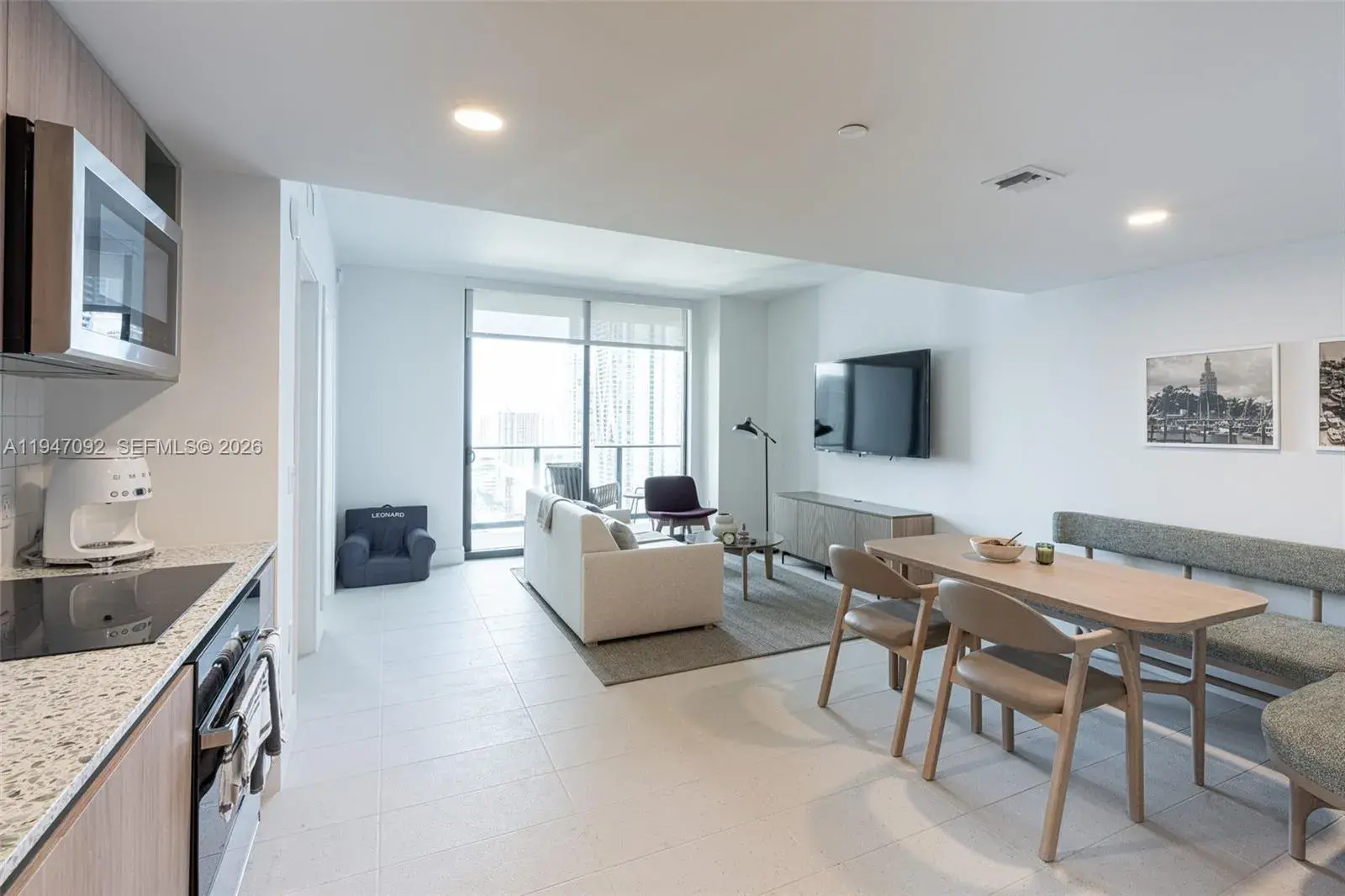 159 NE 6th ST # 3109, Miami FL 33132