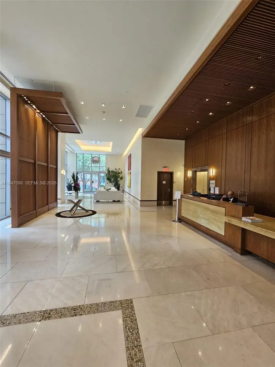 2 bedroom 2 bath Residential for sale at 1060 Brickell Ave # 1917, Miami FL 33131