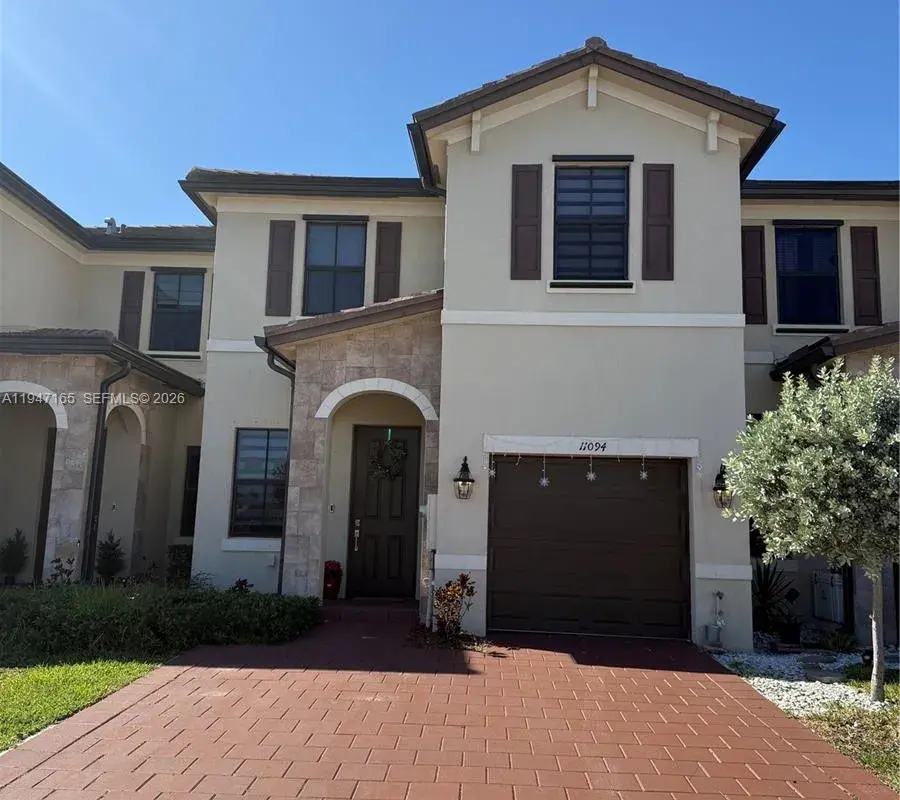 11094 W 33rd Way, Hialeah FL 33018