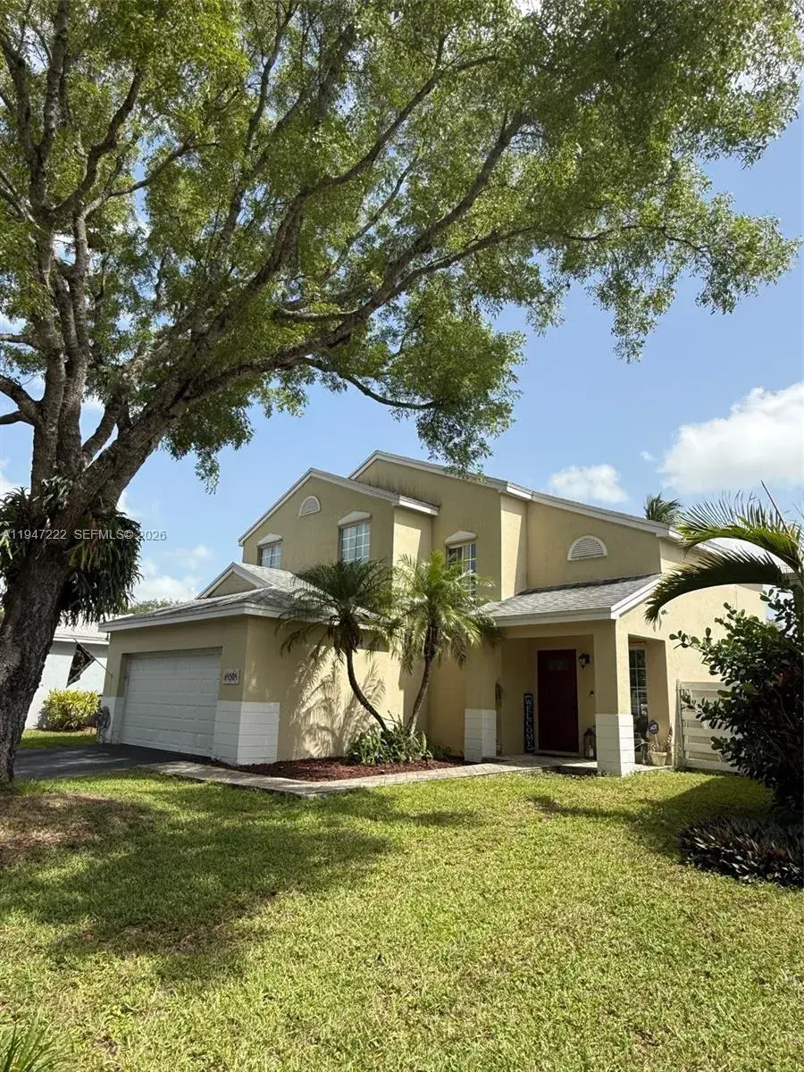 3 bedroom 2 bath Residential for sale at 14534 SW 144th Ter, Miami FL 33186