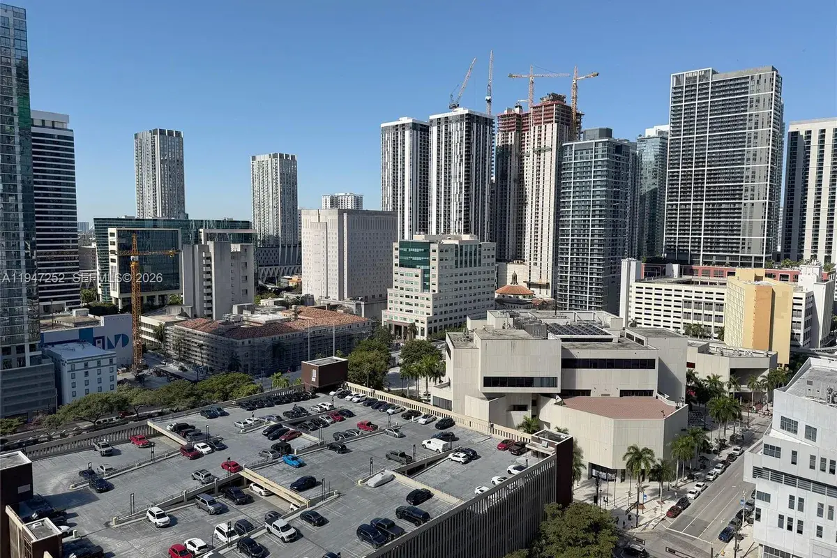 133 NE 2nd Ave # 2107, Miami FL 33132