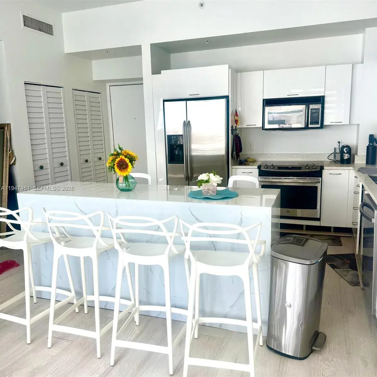 133 NE 2nd Ave # 208, Miami FL 33132