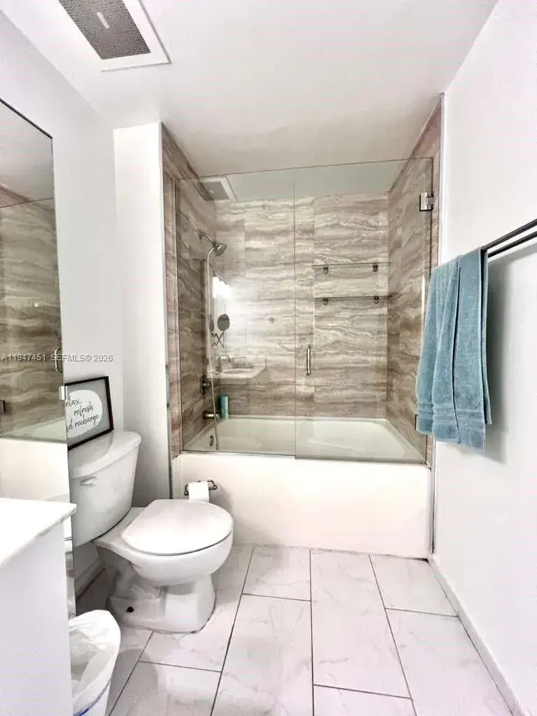 133 NE 2nd Ave # 208, Miami FL 33132