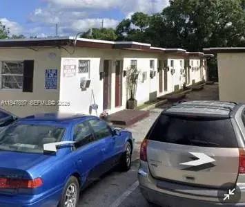 320 NW 2nd Ave # 2, Hallandale Beach FL 33009