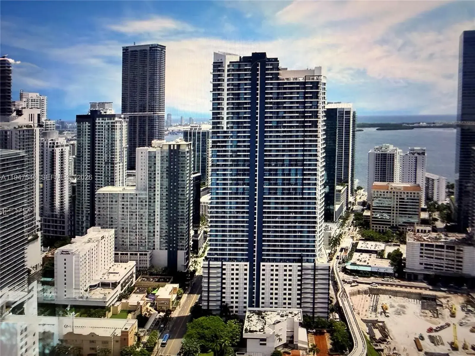 1 bedroom 1 bath Residential for sale at 60 SW 13th St # 3214, Miami FL 33130